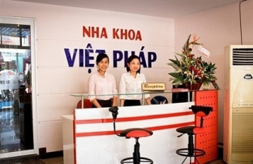 Dịch vụ Cạo vôi và đánh bóng răng tại Nha Khoa Việt Pháp